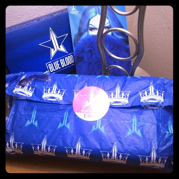 Jeffree Star Other - Original Packaging Blue Blood Palette Jeffree Star